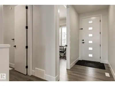 Interior photo 1 of 6456 KING WD SW