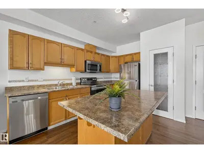 Interior photo 4 of #415 12111 51 AV NW