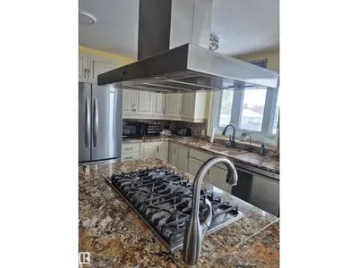 Interior photo 4 of 8512 131 AV NW