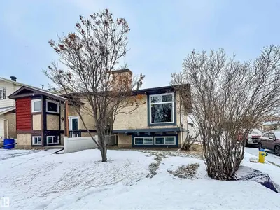 Interior photo 1 of 3521 41B AV NW