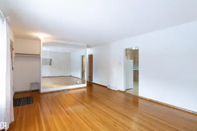 Interior photo 2 of 9305 151 ST NW