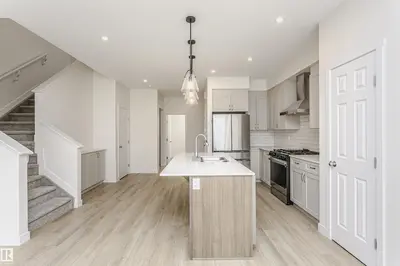 Interior photo 4 of 5111 KINNEY WY SW SW