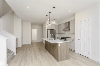 Interior photo 3 of 5111 KINNEY WY SW SW