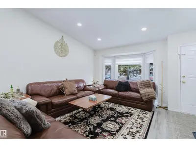 Interior photo 1 of 236 LAGO LINDO CR NW