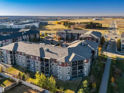 Interior photo 2 of #206 3207 JAMES MOWATT TR SW