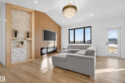 Interior photo 3 of #52 25527 TWP ROAD 511 A