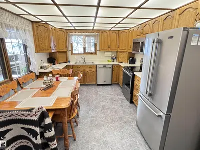 Interior photo 4 of 5309 51 ST