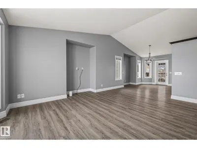 Interior photo 4 of 4501 56 AV