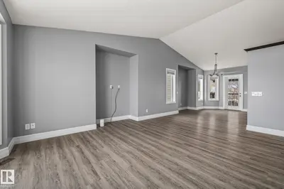 Interior photo 4 of 4501 56 AV