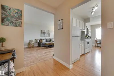 Interior photo 4 of #304 11435 41 AV NW