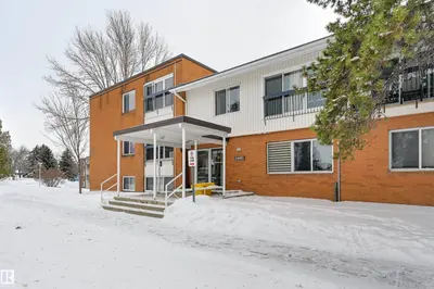 Interior photo 1 of #304 11435 41 AV NW