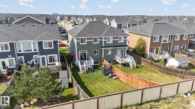 Interior photo 2 of 211 STURTZ BN