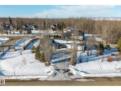 Interior photo 3 of #43 26106 TWP ROAD 532A