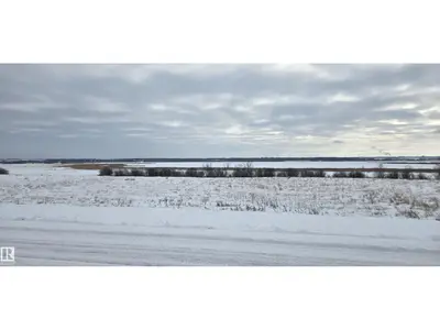 Interior photo 3 of 26219 Meadowview DR