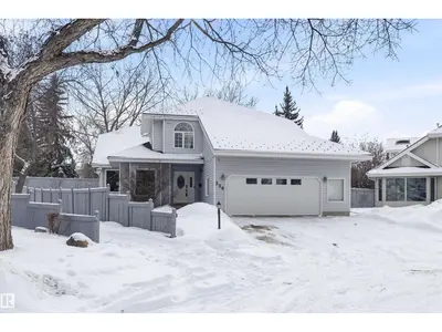 Interior photo 1 of 326 O'CONNOR CL NW