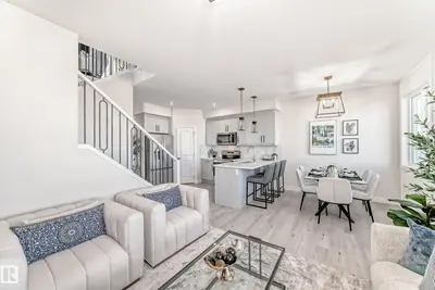 Interior photo 4 of 75 PATRIOT WY