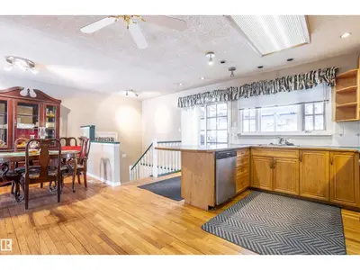 Interior photo 3 of 38 ARLINGTON ST