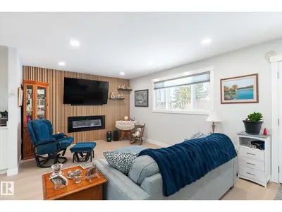 Interior photo 4 of 13543 67 ST NW