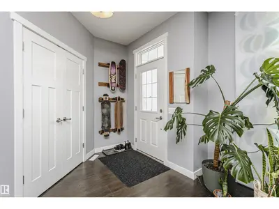 Interior photo 3 of 16420 15 AV SW