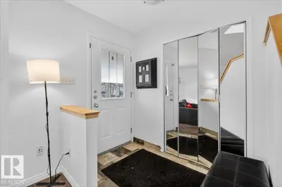 Interior photo 2 of 4519 TURNER SQUARE SQ NW