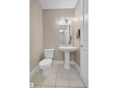 Interior photo 3 of 1907 Adamson TC SW