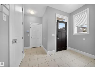 Interior photo 4 of 1907 Adamson TC SW