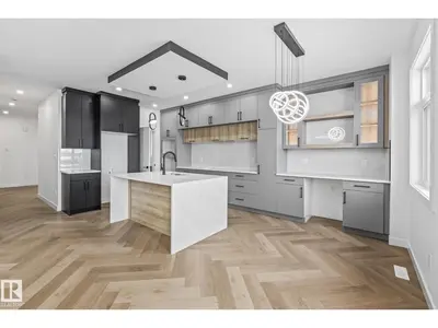 Interior photo 2 of 416 PINE PT