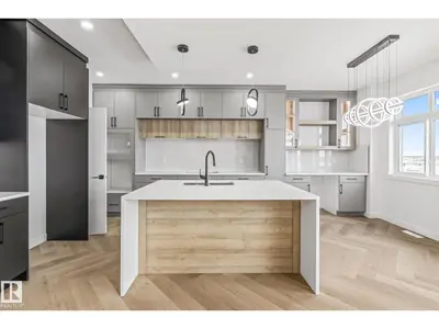 Interior photo 1 of 416 PINE PT