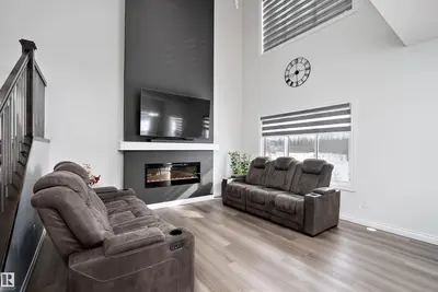 Interior photo 3 of 5211 23A AV SW