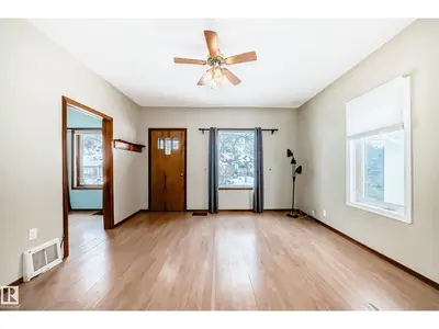 Interior photo 4 of 9823 75 AV NW