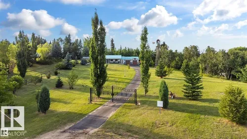 #10 242020 TWP ROAD 473 A, Rural Wetaskiwin County - $459,000