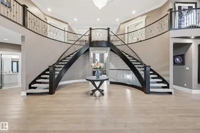 Interior photo 1 of #410 23033 WYE RD