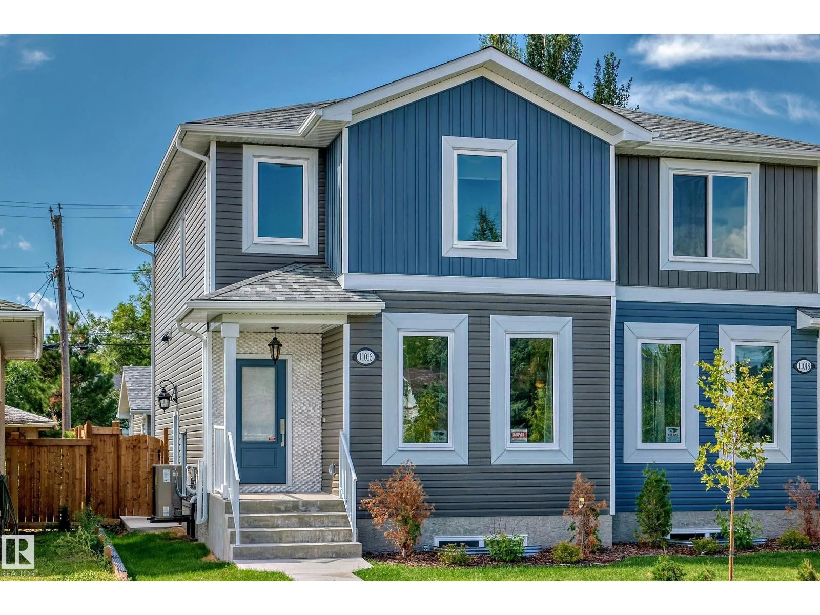 11016 149 ST NW, Edmonton - 4 bedroom Duplex for sale