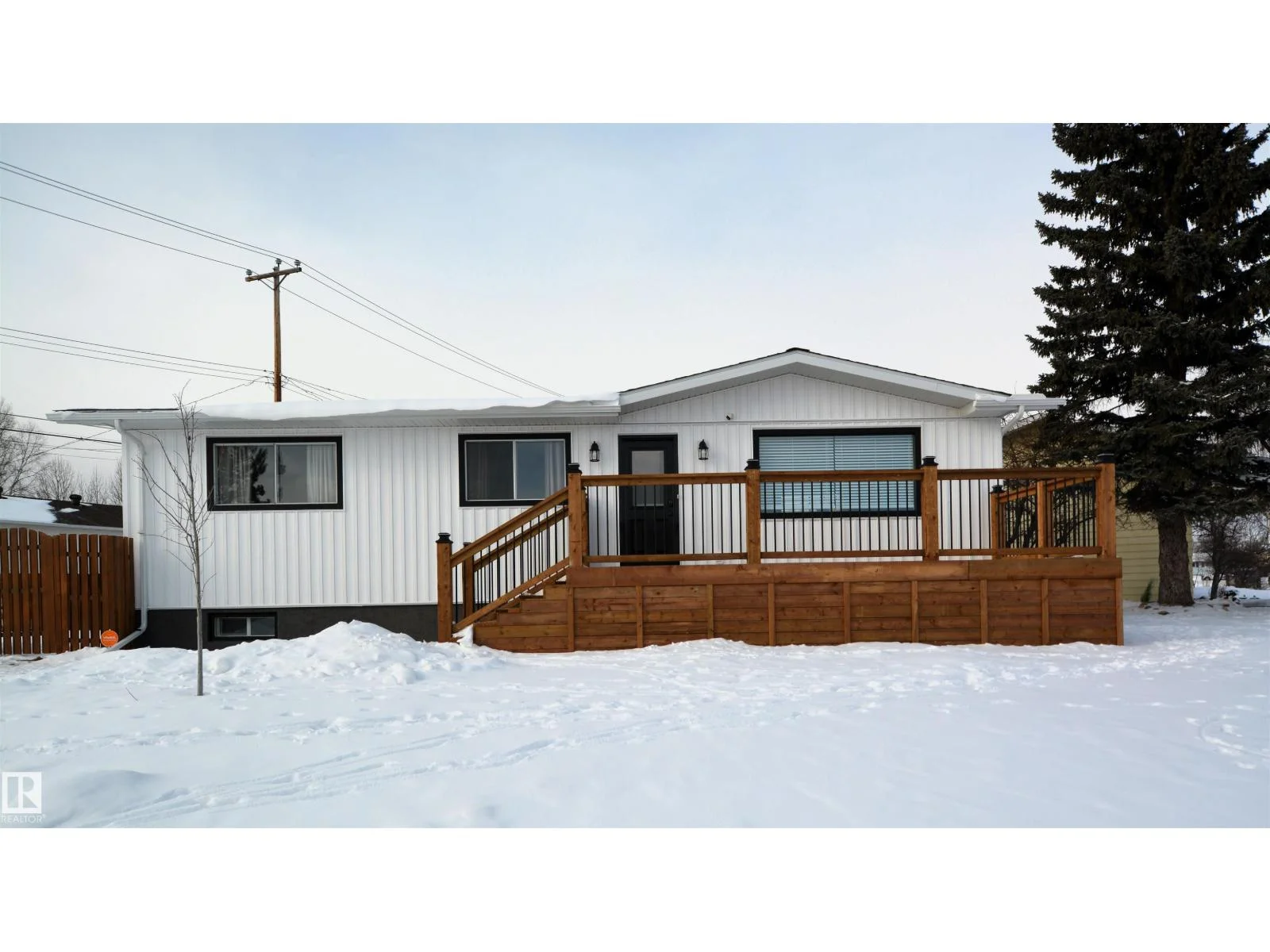 1102 55 ST, Edson - 4 bedroom House for sale