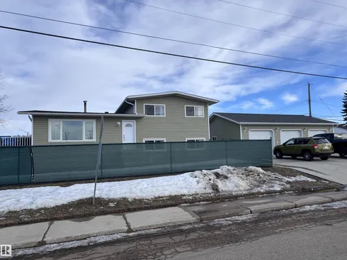 10503 105 ST, Westlock - $383,000