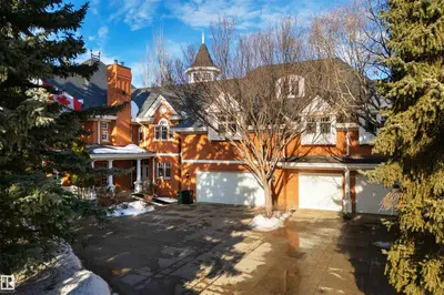 Interior photo 3 of 108 WESTBROOK DR NW