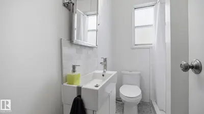 Interior photo 2 of 12338 91 ST NW