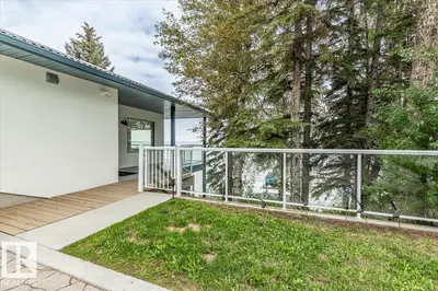 Interior photo 4 of 239 Lakeshore DR