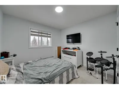 Interior photo 4 of 523 KLEINS CO