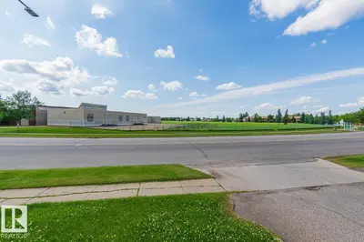 Interior photo 2 of #417 1945 105 ST NW