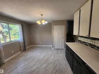 Interior photo 1 of 5114 52 ST