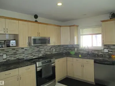 Interior photo 3 of 14043 134 ST NW