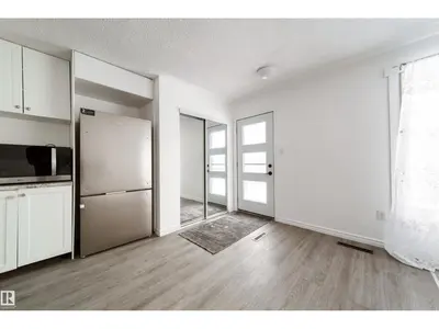 Interior photo 4 of 11430 81 ST NW