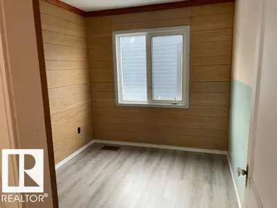 Interior photo 3 of 10917 96 ST NW