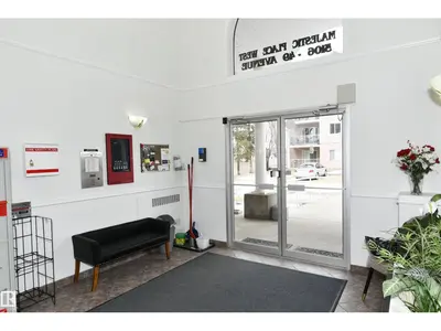 Interior photo 2 of #305 5106 49 AV