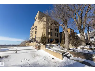 Interior photo 1 of #7 9734 111 ST NW