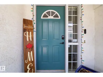 Interior photo 2 of #38 882 Ryan PL NW