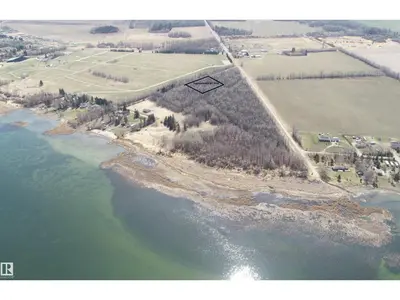 Interior photo 4 of 404 54411 RGE RD 40