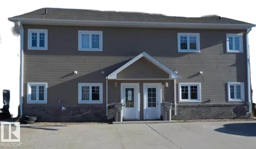 #8 10103 101 AV, Morinville - $199,900