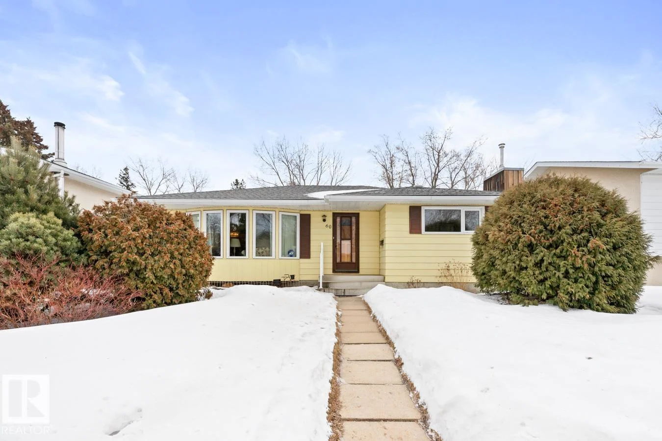 60 PEACE RIVER DR, Devon - 4 bedroom Detached Single Family for sale